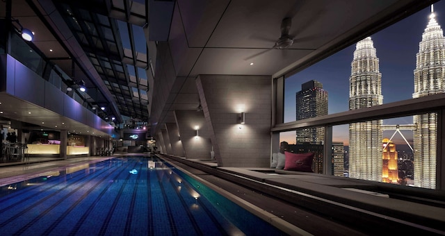 トレーダース ホテル クアラルンプール