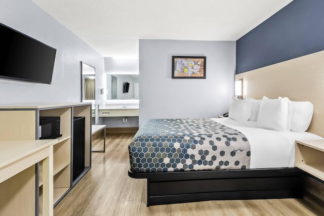 エコノ ロッジ イン & スイーツ ケイス I-26 エアポート