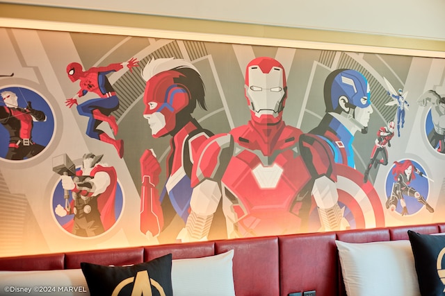 ディズニー・ハリウッド・ホテル (迪士尼好萊塢酒店)