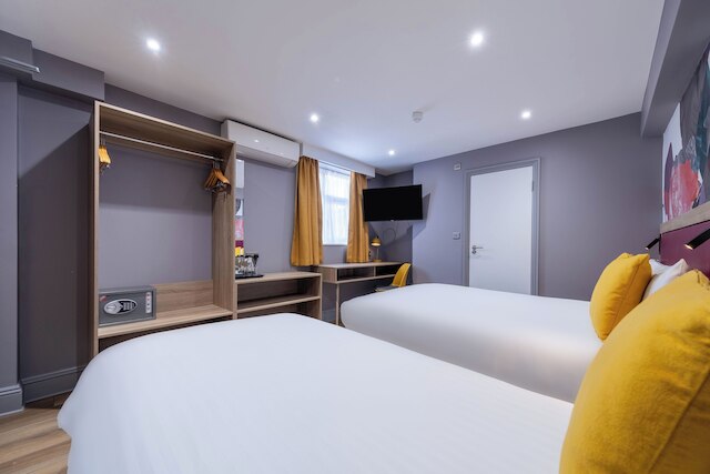 コンフォート イン エッジウェア ロード W2