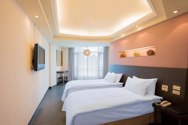 ビータン ホテル (碧潭飯店)