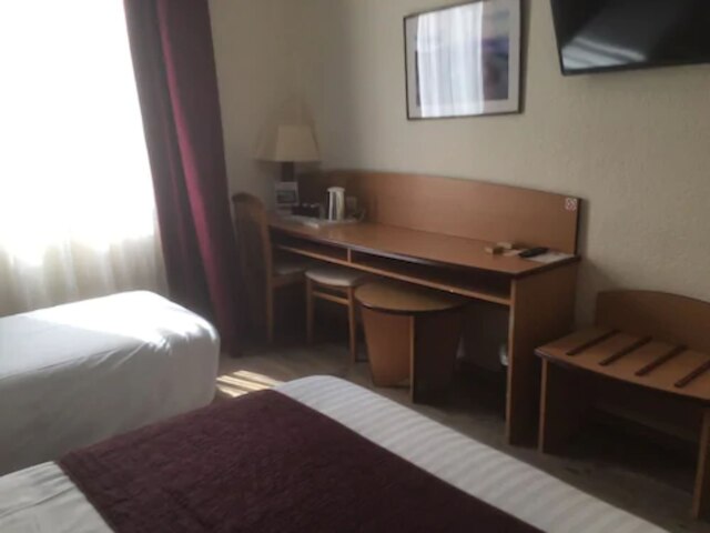 ル クロ ド ローブ ルージュ