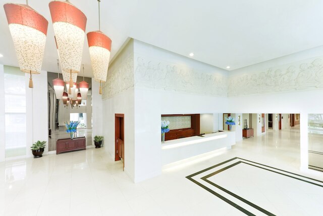 センター ポイント スクンビット トン ロー