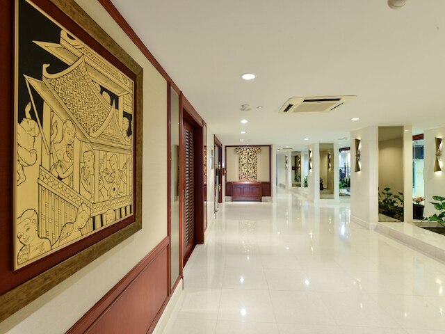 センター ポイント スクンビット トン ロー