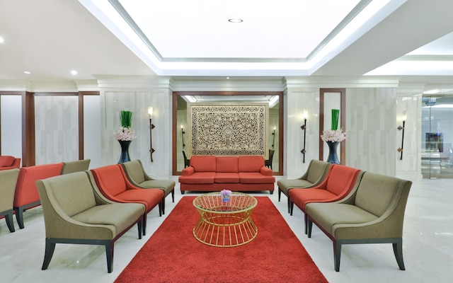 センター ポイント プラス オテル プラトゥーナム