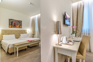 ホテル アカデミア