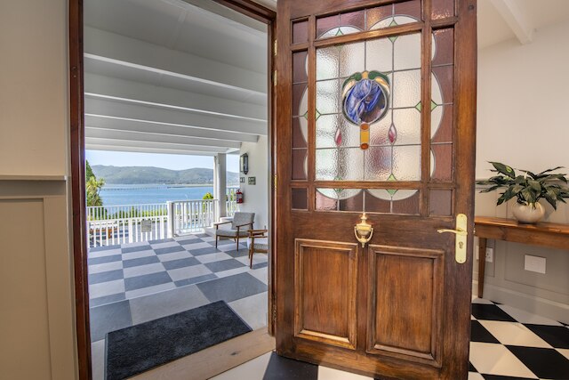 ハイド アウェイ ゲスト ハウス