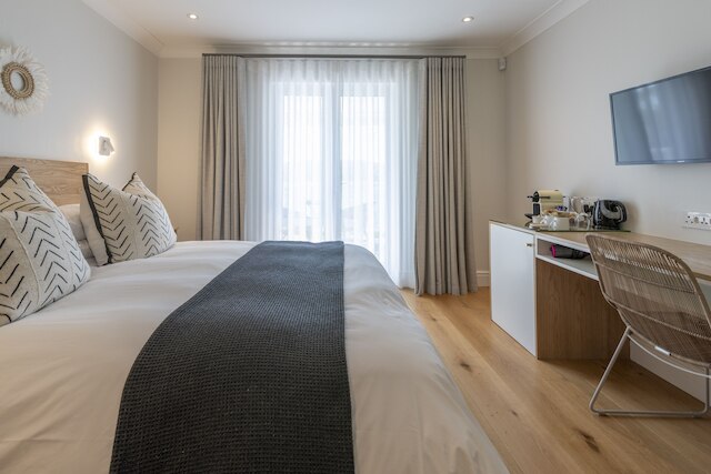 ハイド アウェイ ゲスト ハウス