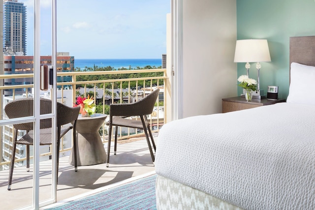 コートヤード・バイ・マリオット・ワイキキ・ビーチ