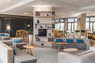 コートヤード バイ マリオット パリ ラ デファンス ウエスト - コロンブ