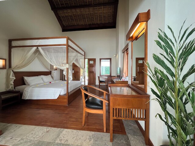 ザ ラグーン バリ プール ホテル アンド スイーツ