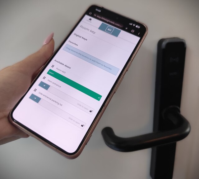 フィヨルド ホテル ベルリン