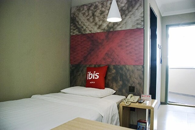 イビス 北京 トゥエンジエフ (北京宜必思東大橋酒店)