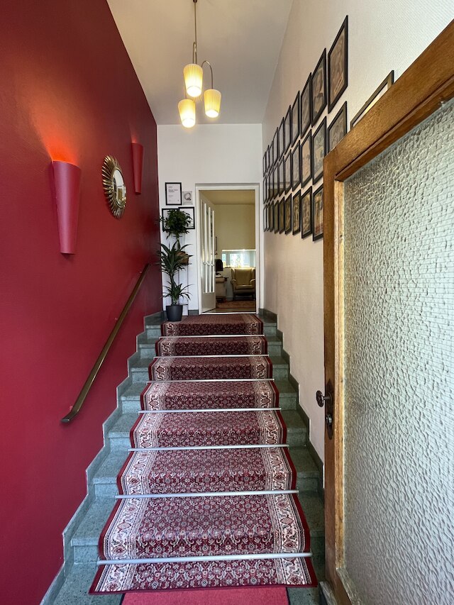 デザイン ホテル ボスティーン