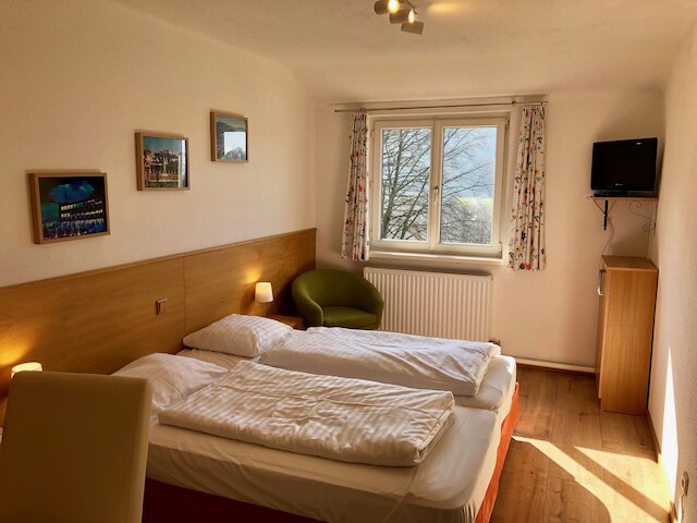 ホテル シェーネ アウスジヒト