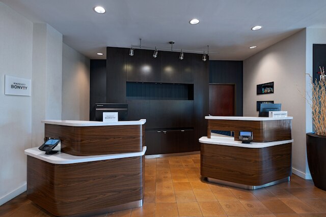 コートヤード バイ マリオット オースティン エアポート