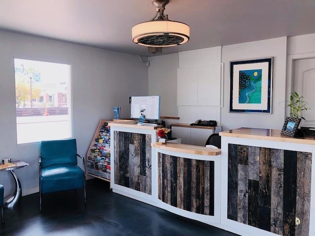 ユニバーシティ イン テンピー