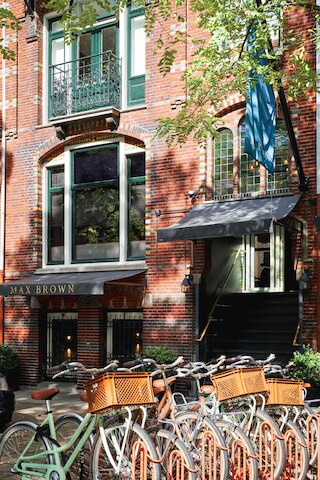 マックスブラウンホテルミュージアムスクエア, サークルコレクションの一部