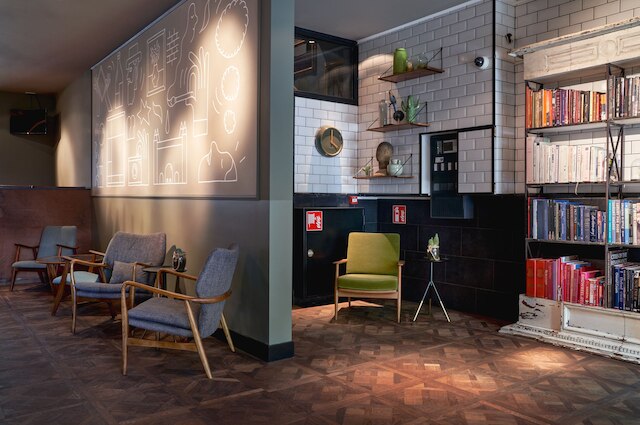 マックスブラウンホテルミュージアムスクエア, サークルコレクションの一部