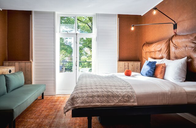 マックスブラウンホテルミュージアムスクエア, サークルコレクションの一部