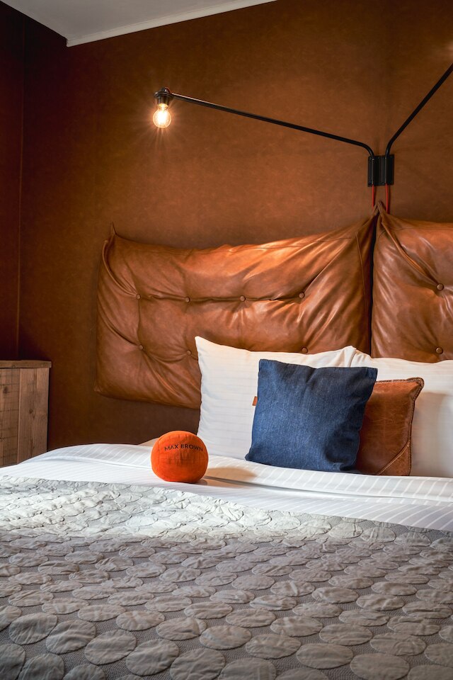 マックスブラウンホテルミュージアムスクエア, サークルコレクションの一部