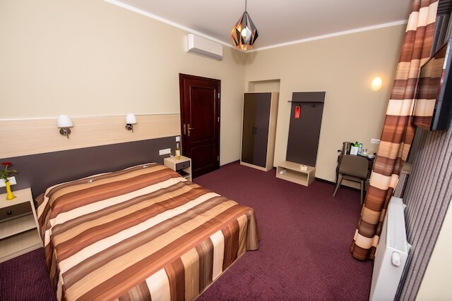 ホテル カジミェシュ II