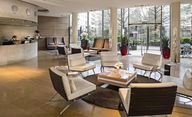 レジドーム クルブヴォア ラ デファンス