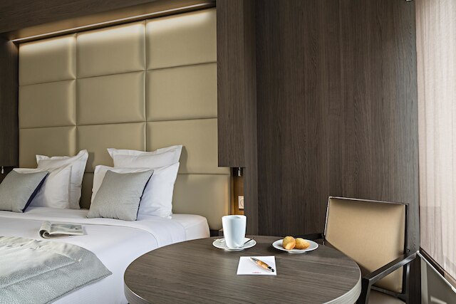 レジドーム クルブヴォア ラ デファンス