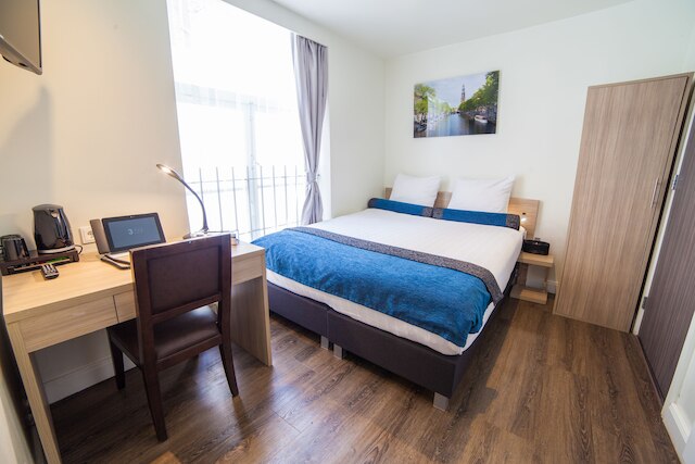 ホテル ライブラリー アムステルダム