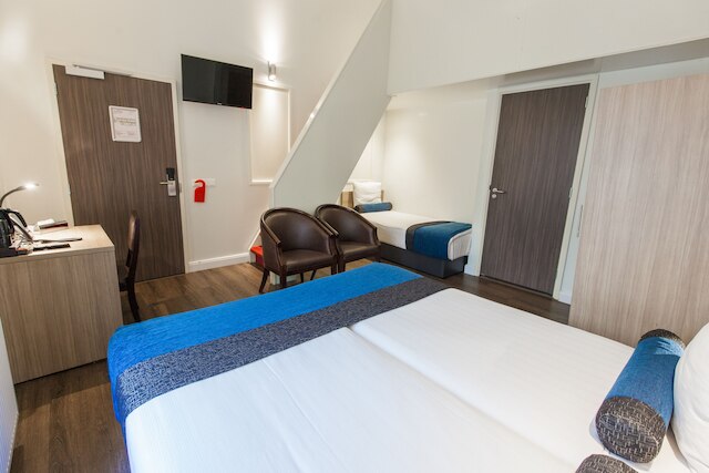 ホテル ライブラリー アムステルダム