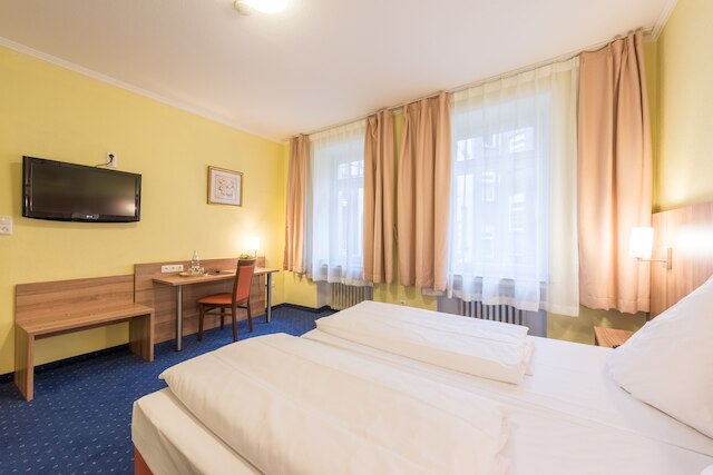 ウィンザー ホテル (东山温莎大酒店)