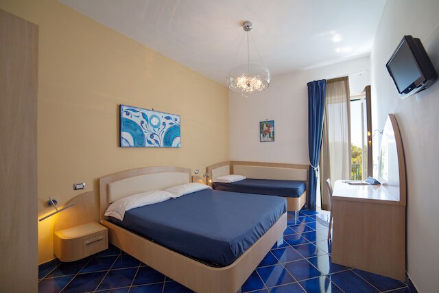 ホテル イル ピーノ