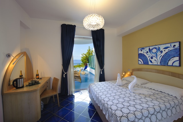 ホテル イル ピーノ