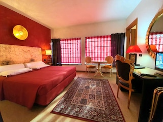 ホテル フィール イン ヴェニス エアポート ルームズ