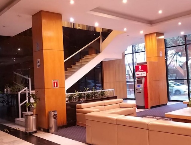 エル ディプロマティコ ホテル