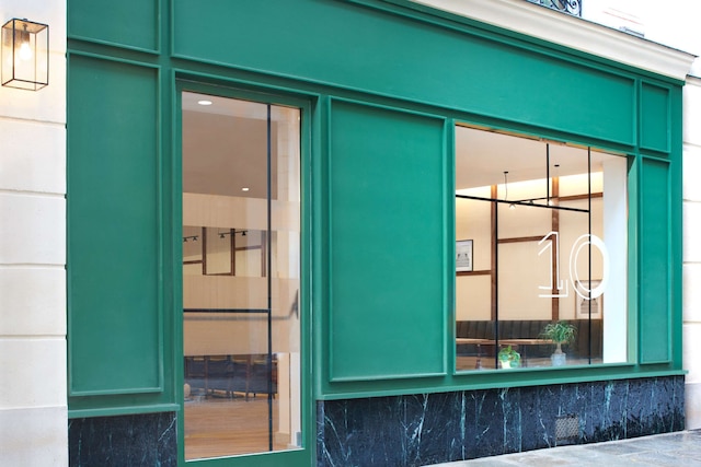 ホテル10オペラ・バイ・ハッピーカルチャー