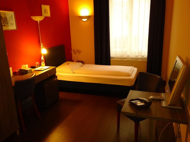 ホテル ペンション エクセレンス