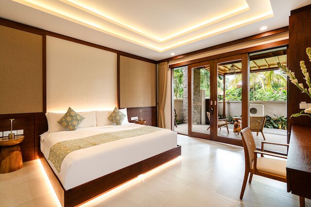 スヴァルガ・ベベック・ヴィラ