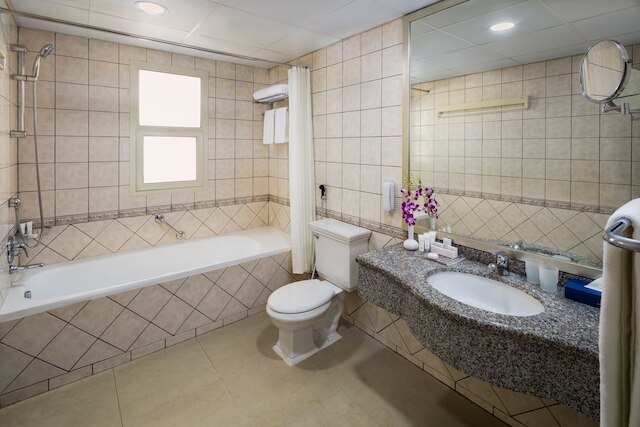 サボイ クレスト ホテル アパートメンツ