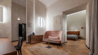 ホテル ポッド ロザ