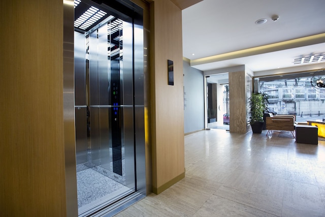 タン ホテル - スペシャル クラス