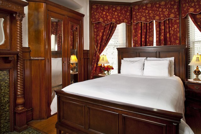 アメリカン ゲスト ハウス