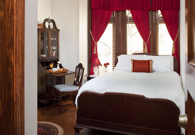 アメリカン ゲスト ハウス