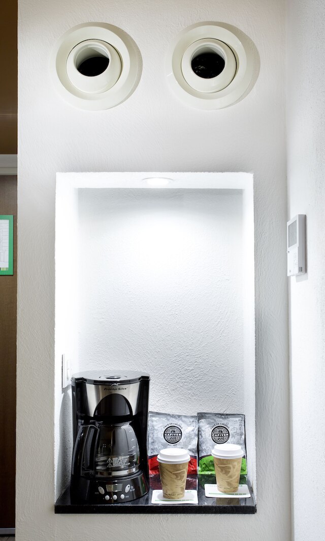 ホリデイ イン ゾナ セントロ by IHG