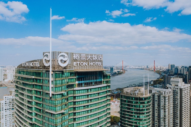 ジ イートン ホテル