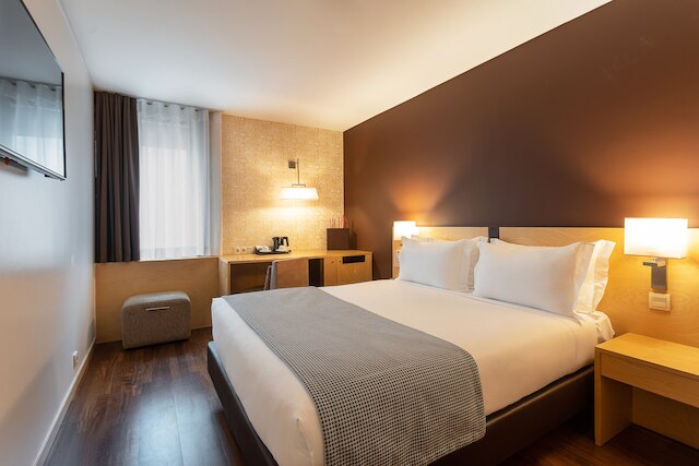 HF フェニックス アーバン