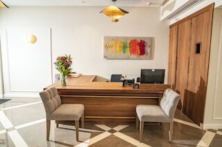 モンテフィオーレ ホテル