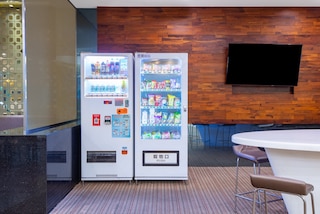 ホリデイ・イン エクスプレス上海普陀 by IHG (上海緑地普陀快捷仮日酒店)