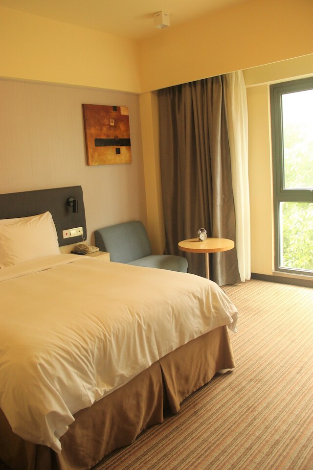 ホリデイ・イン エクスプレス上海普陀 by IHG (上海緑地普陀快捷仮日酒店)