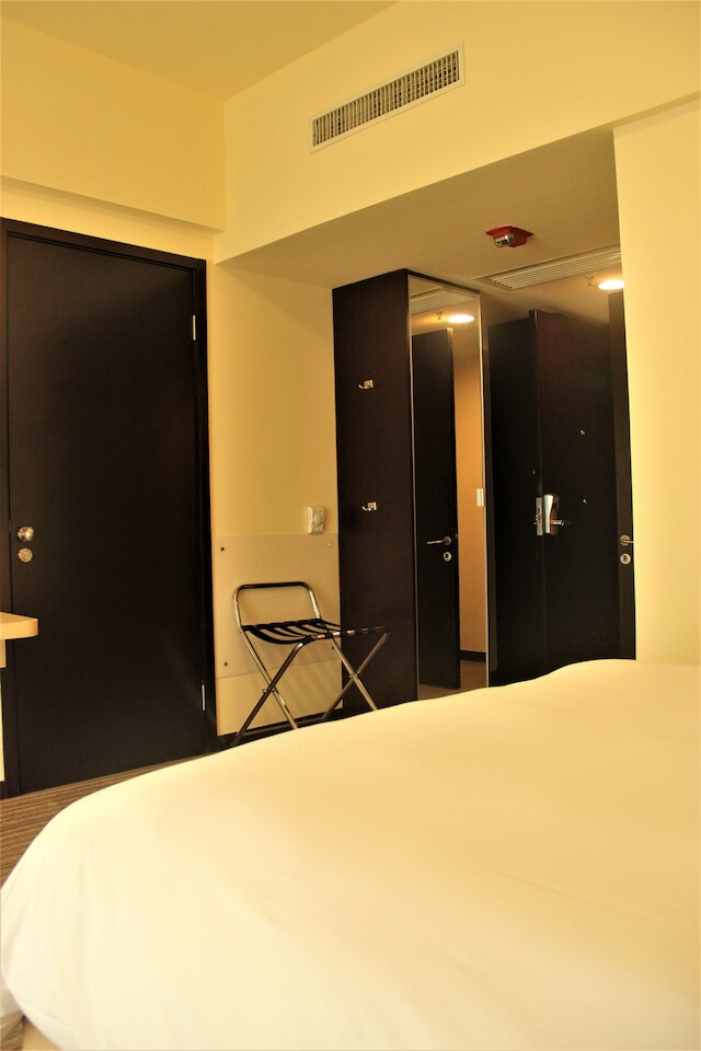 ホリデイ・イン エクスプレス上海普陀 by IHG (上海緑地普陀快捷仮日酒店)